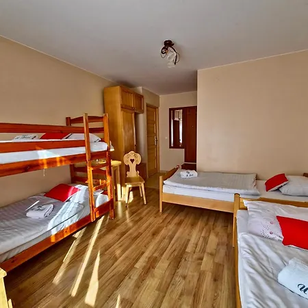 Bed & Breakfast U Zosi Pyzowka